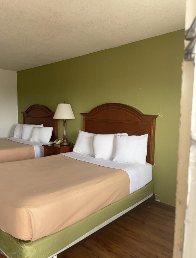 Relax Inn & Suites 마툰 외부 사진